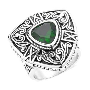 Emerald Green Simulated Diamond Filigree Shield Ring in Black Oxidized SS. Sz 6